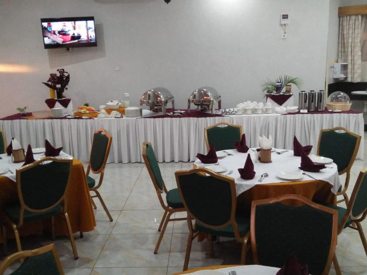 Prinias Hotel كيزيمو المظهر الخارجي الصورة